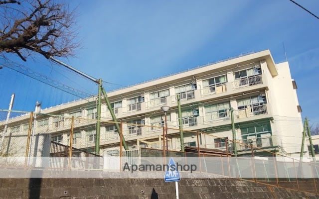 小学校　横浜市立相武山小学校（小学校）まで803m