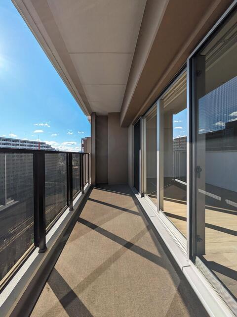 バルコニー　RJRプレシア吉塚駅前II