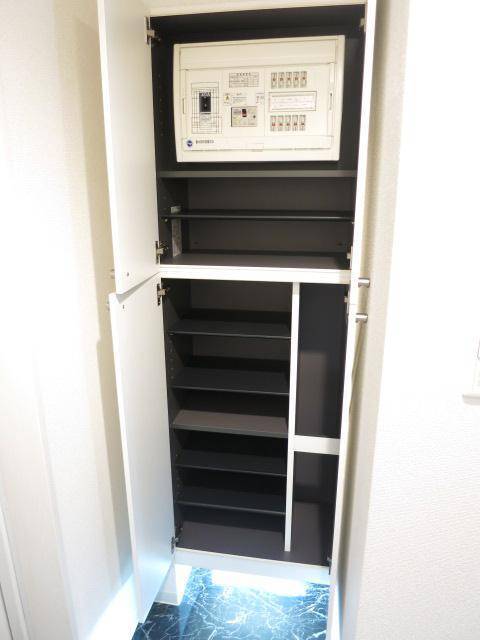 玄関　エアコン完備