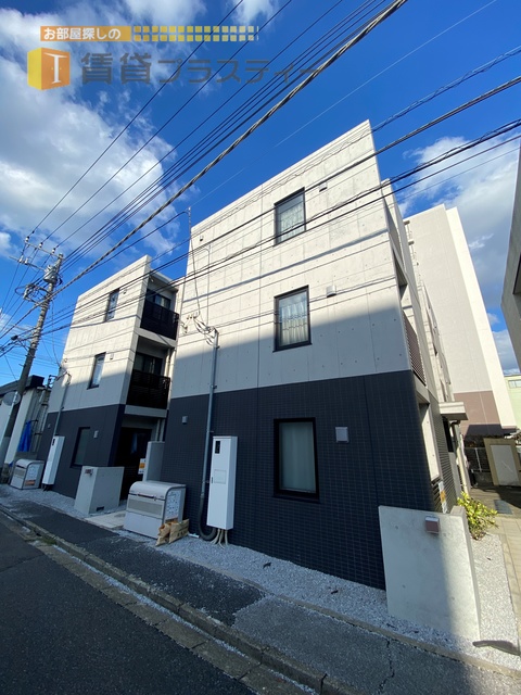 建物外観　ツートンのお洒落な外観です。