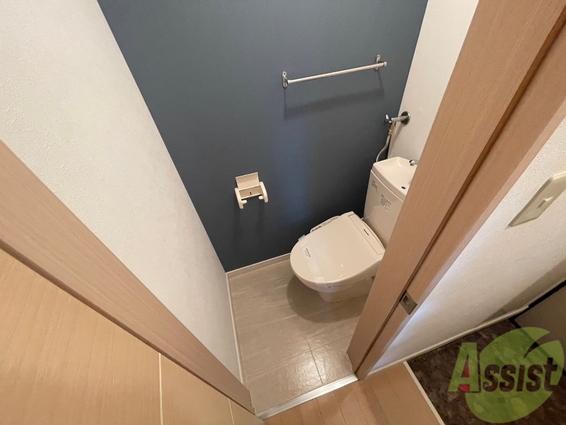 トイレ　こちらはトイレです。清潔感があり、安心して使用できます。