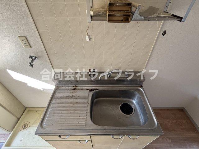 キッチン　コンパクトなキッチンで掃除もラクラク