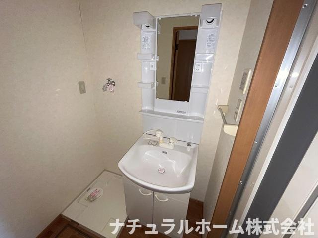 洗面設備　洗髪洗面化粧台