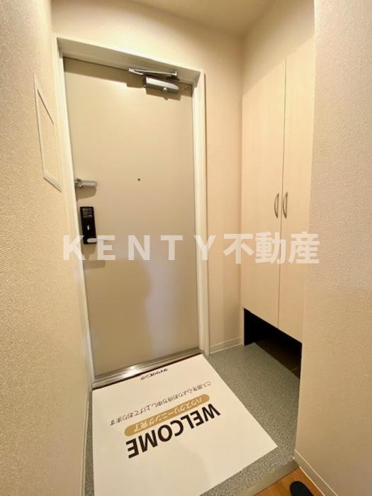 玄関　収納もある玄関です