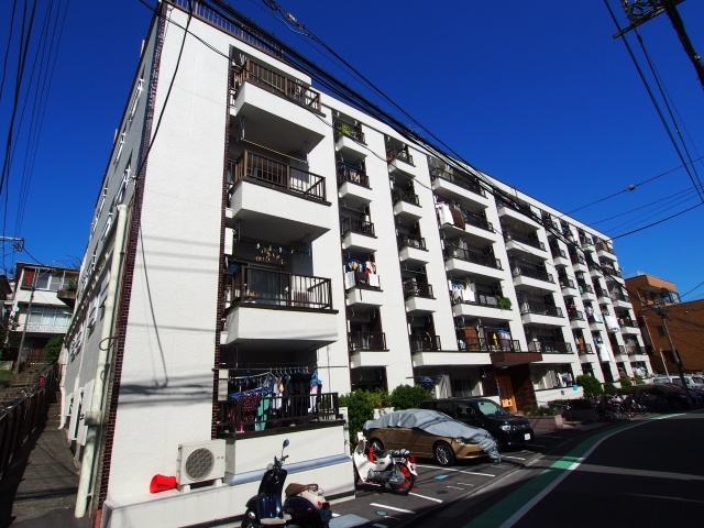 建物外観　代々木フラワーマンション