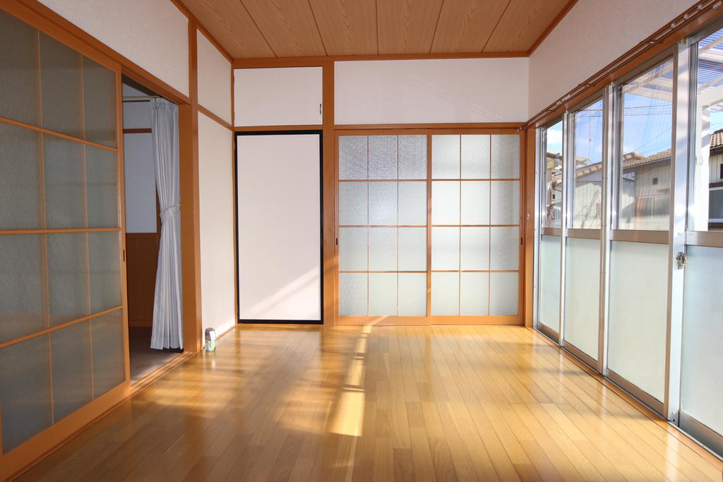 居室・リビング　洋室(東)