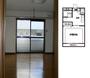 居室・リビング　室内写真は別部屋です