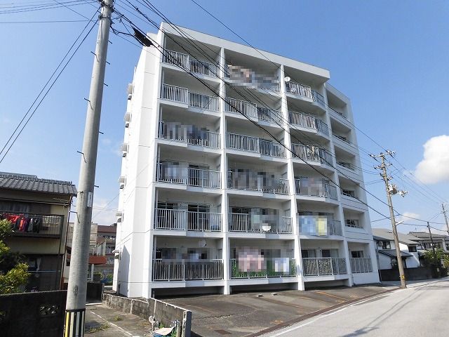 【第3山崎マンションの建物外観】