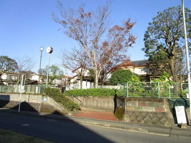 公園　城山団地中公園（公園）まで615m