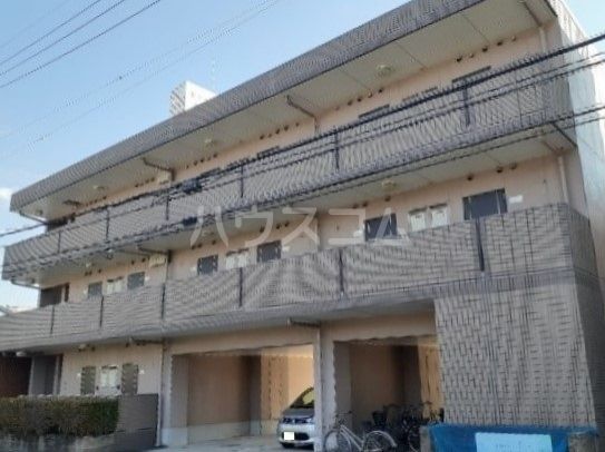 名古屋市中村区北浦町のマンションの建物外観