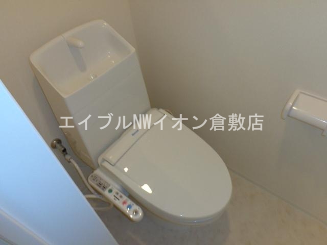 【倉敷市玉島阿賀崎のアパートのトイレ】