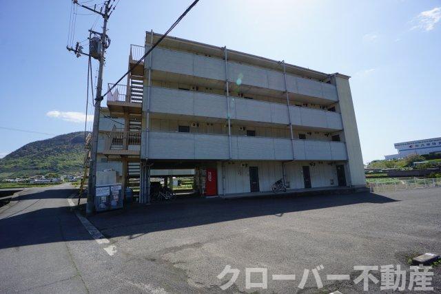 【善通寺市吉原町のマンションの建物外観】