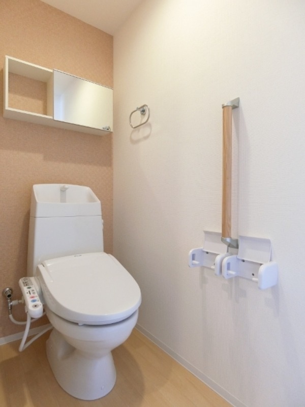 トイレ　図面と現状に相違がある場合には現状を優先