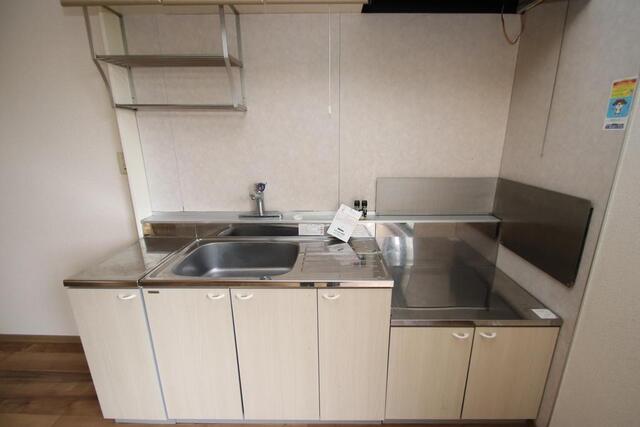 キッチン　間取りは反転しております。