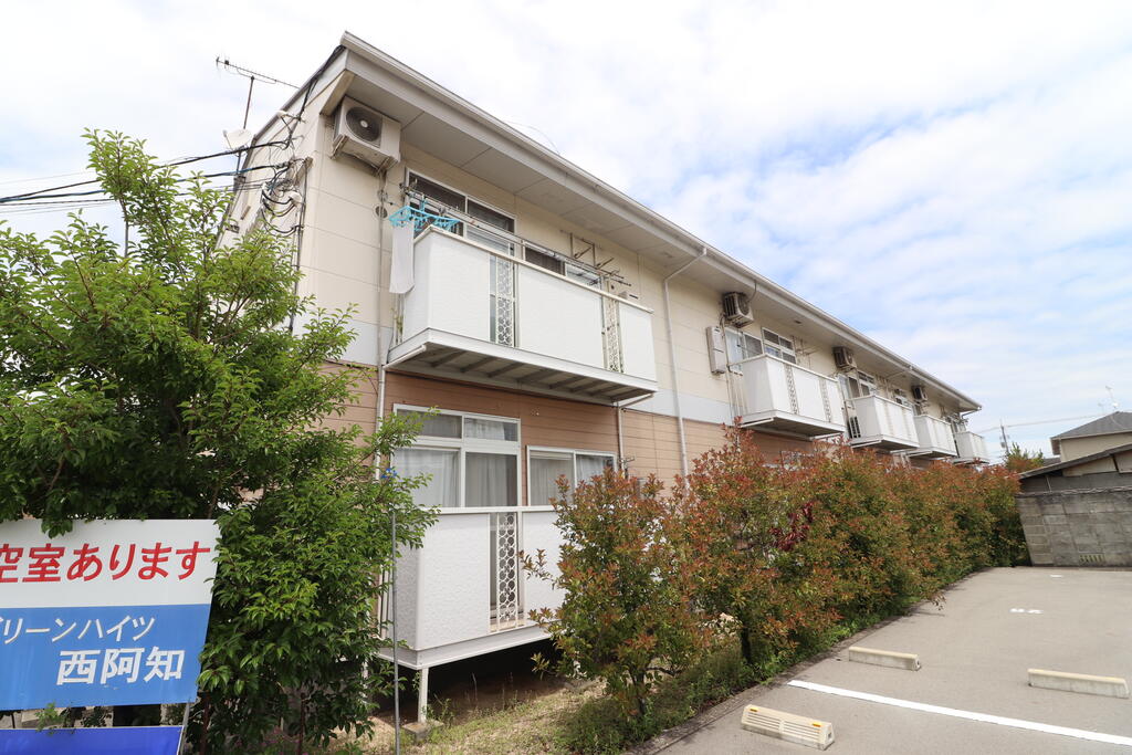 建物外観　2階建てアパートです！