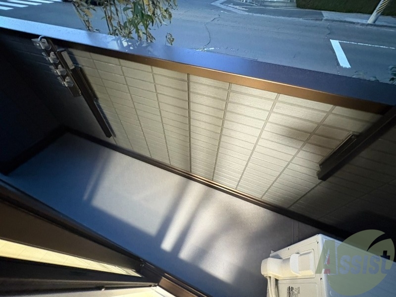 バルコニー　バルコニーが付いているので晴れた日は洗濯物が沢山干せますね。