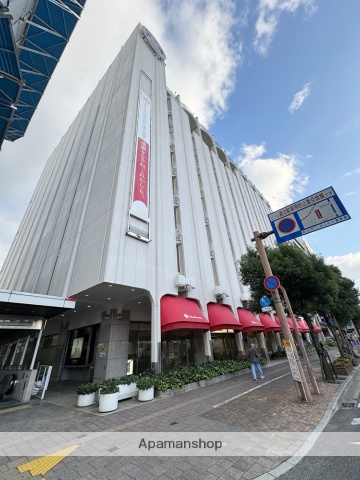 ショッピングセンター　岡山高島屋（ショッピングセンター）まで594m