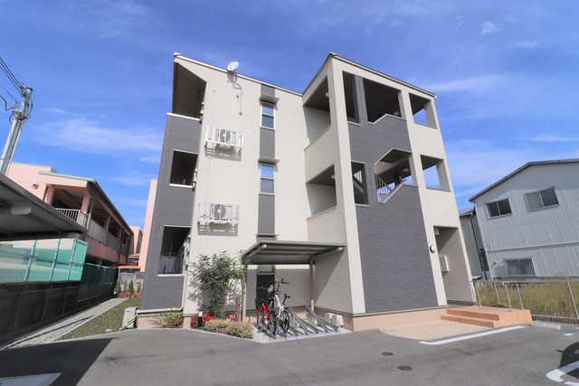 建物外観　Ｍメゾン