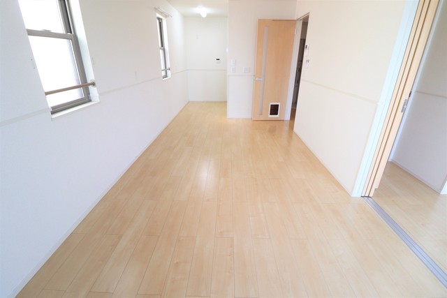 居室・リビング　１１．５帖　リビング