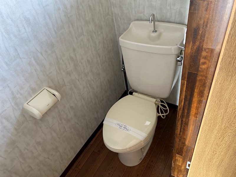 トイレ　イメージ