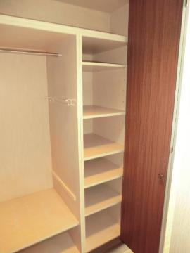 　収納　クローゼット