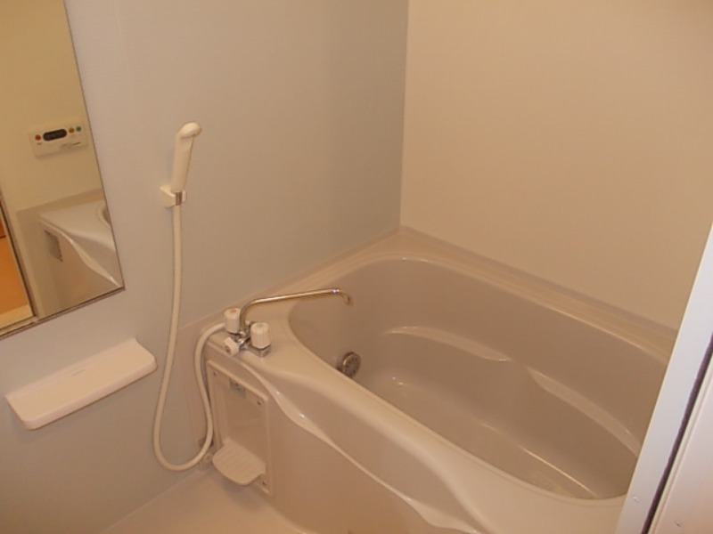 バス・シャワールーム　図面と現状に相違がある場合には現状を優先