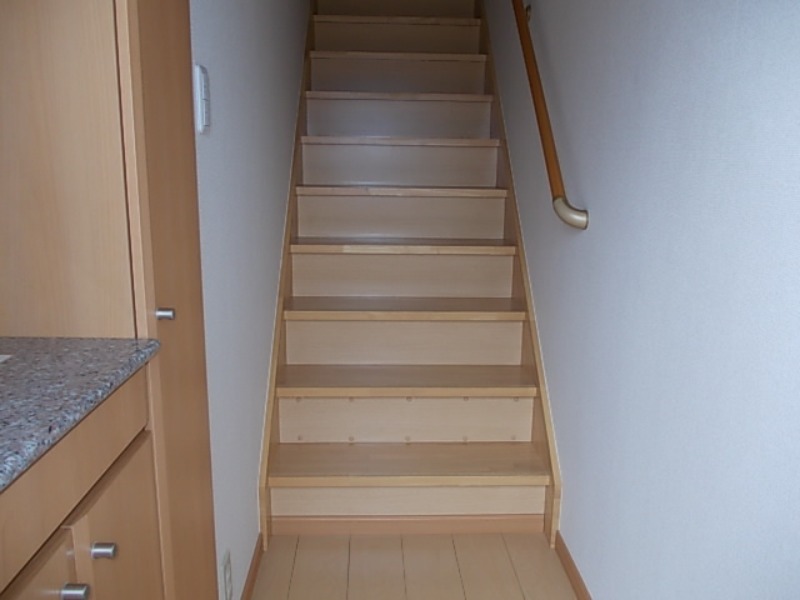 玄関　図面と現状に相違がある場合には現状を優先