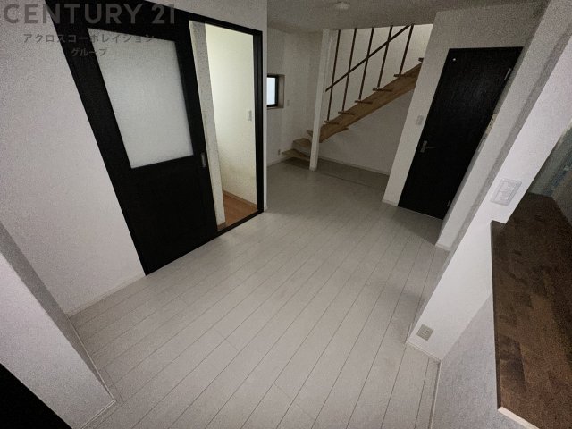 居室・リビング　13帖のリビングです♪