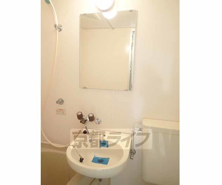 洗面設備　シャンプードレッサーです。