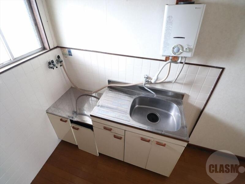 キッチン　ガスコンロ置いてお料理できます