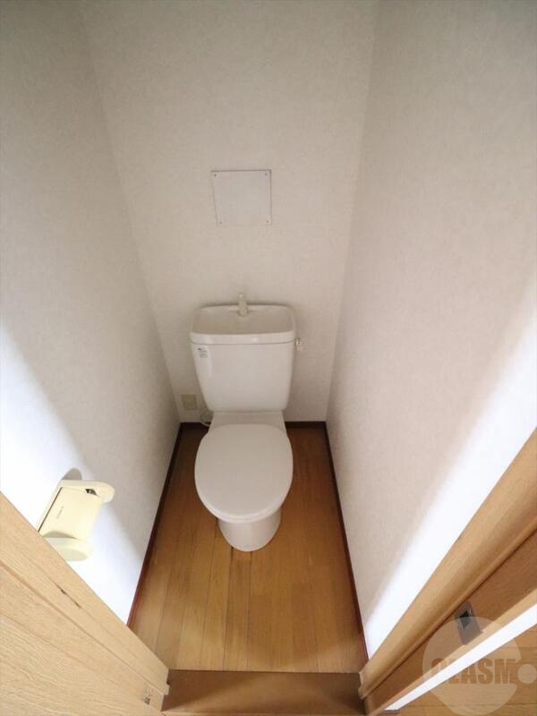 トイレ　バス・トイレ別々で衛生的です