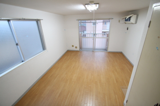 居室・リビング　他号室のお写真です