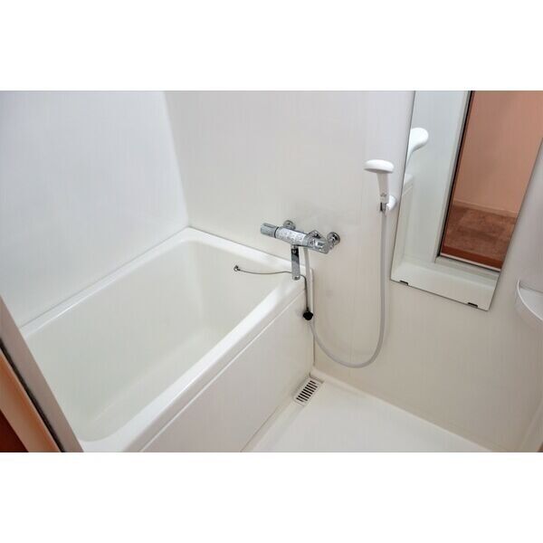 バス・シャワールーム　別室の参考写真です。※現況優先