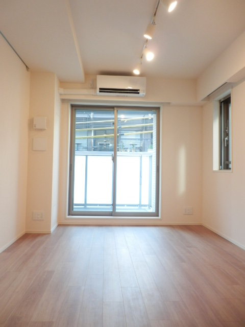 居室・リビング　居室※別部屋参考写真