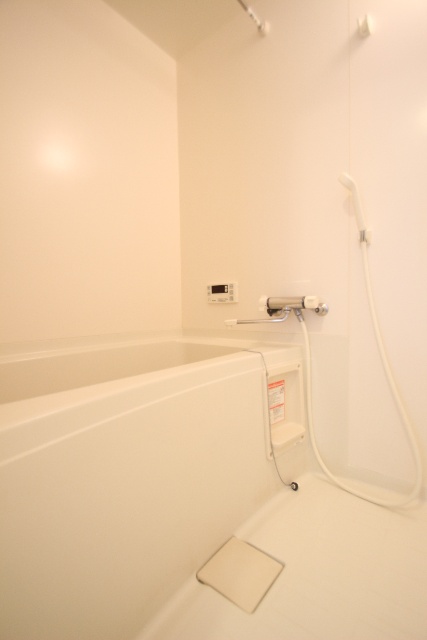 バス・シャワールーム　※別室の参考写真の為、現況優先です。