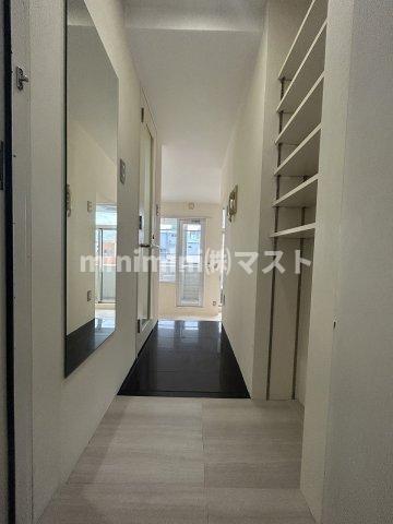 玄関　※別号室参考写真