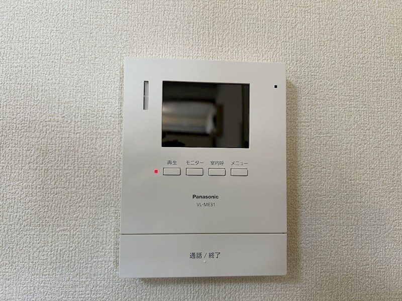 セキュリティ　写真は101号室です（参考）