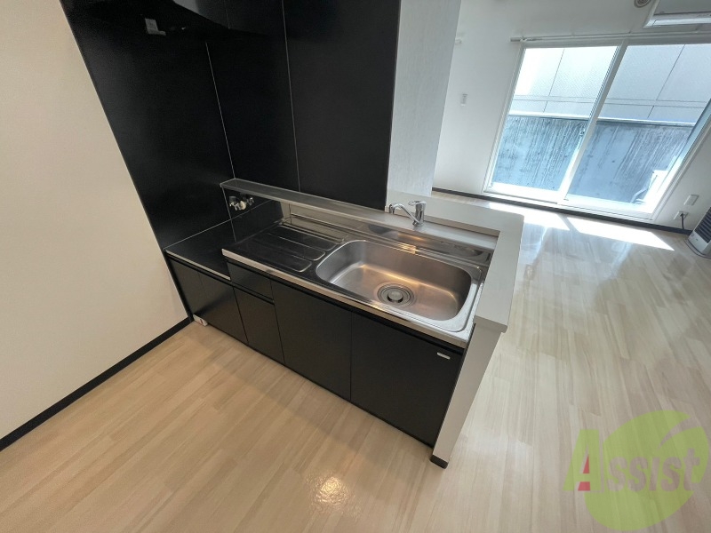 キッチン　キッチンはスペースも広々していて使いやすそうですよ！