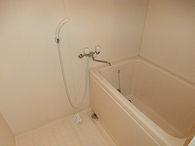 バス・シャワールーム　前回募集時の写真です。現況優先