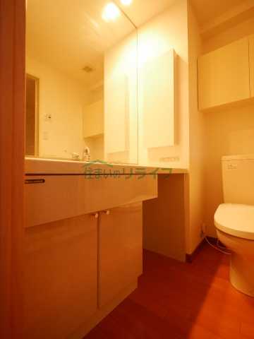 洗面設備　プライムアーバン早稲田　※同タイプの別部屋写真です