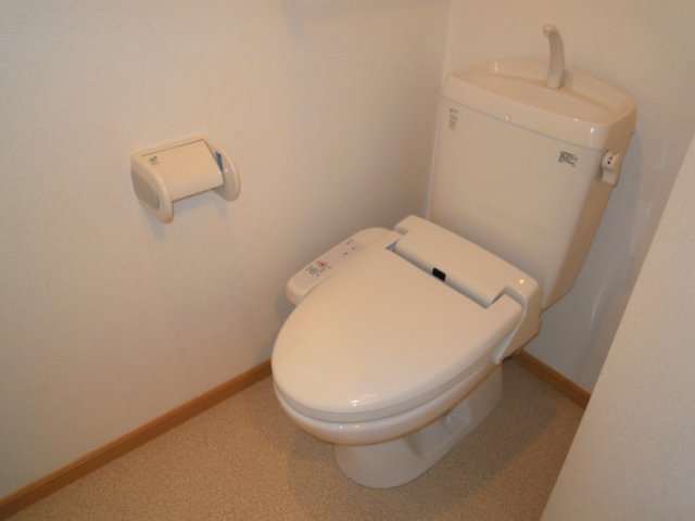 トイレ　サニーヒル藤原台(GoodHome)