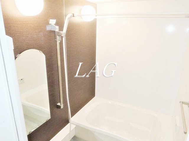 バス・シャワールーム　お風呂です。