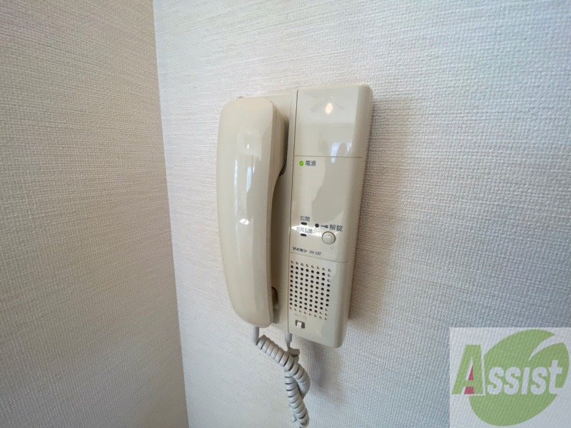 セキュリティ　インターホンは通話ができるので急な訪問があっても安心です。