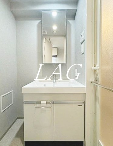 洗面設備　洗面台です。