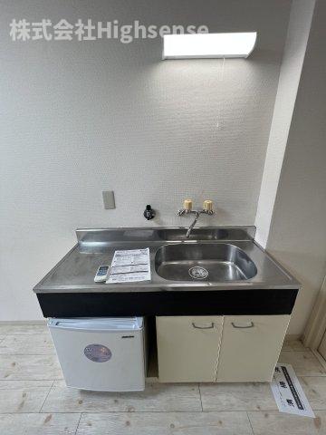 キッチン　コンパクトなキッチンで掃除もラクラク