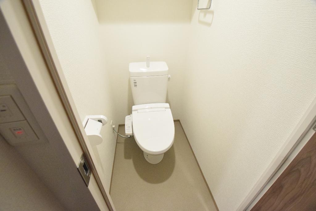 トイレ　シャワー付トイレ