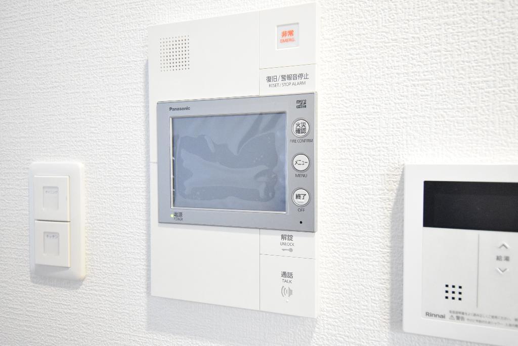 セキュリティ　カメラ付インターホン