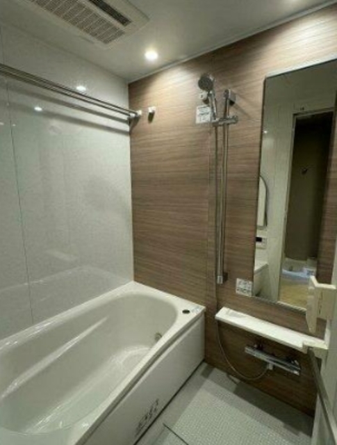 バス・シャワールーム　別部屋同仕様