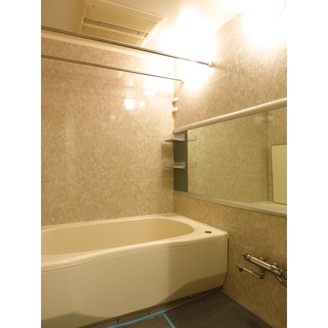 バス・シャワールーム　バス※別部屋参考写真