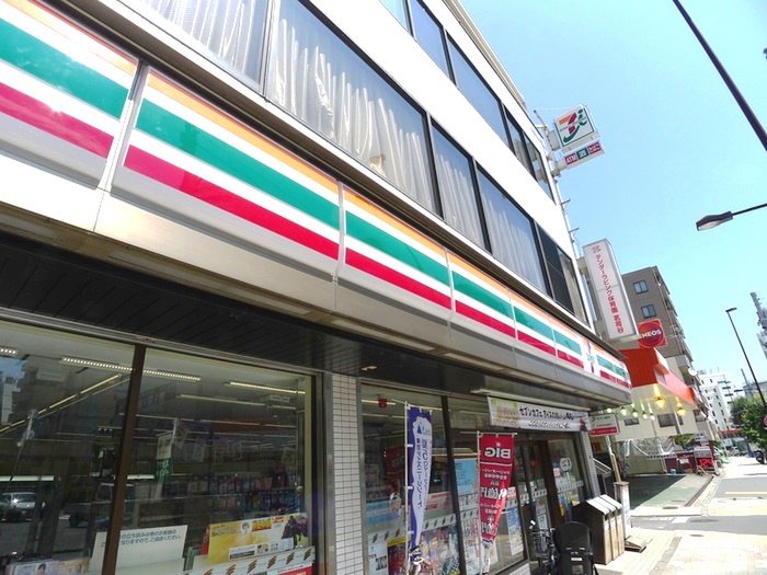 コンビニ　セブンイレブン　文京大塚4丁目店（コンビニ）まで240m